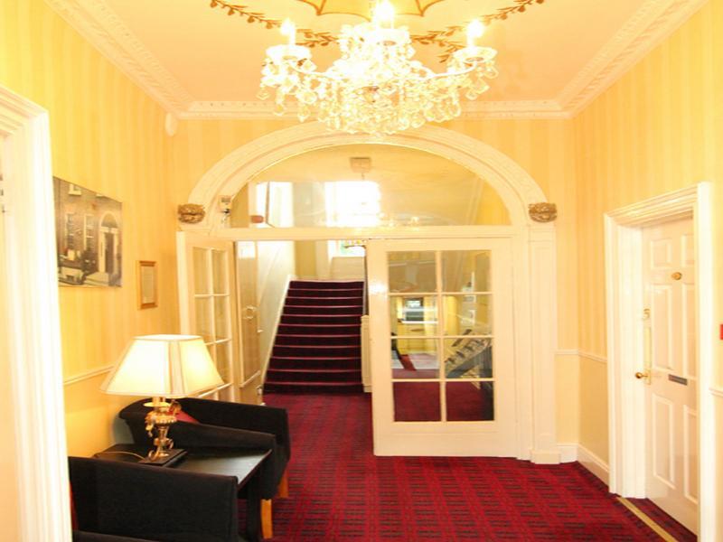 Latchfords Self Catering Apartments Dublin Eksteriør billede